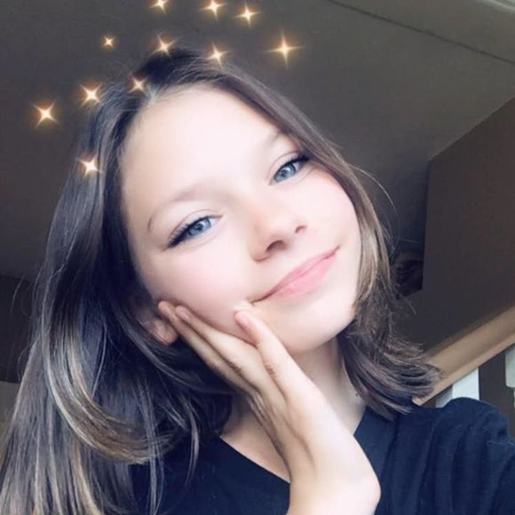 Meet your Posher, Emma - Picture 1 of 1